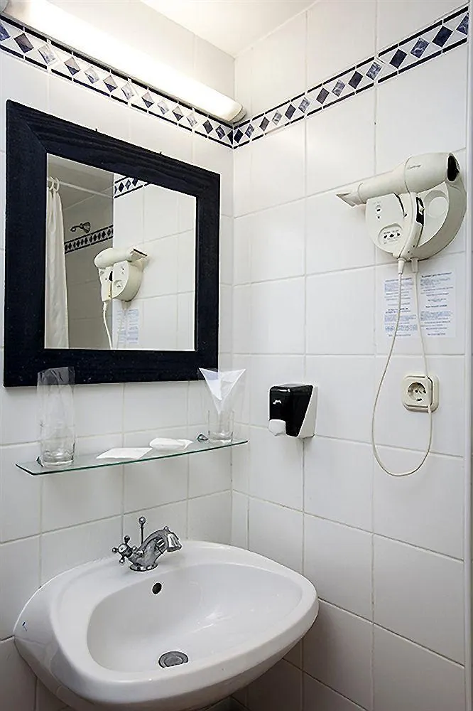 Hotel Mediterran Budapest 4*,